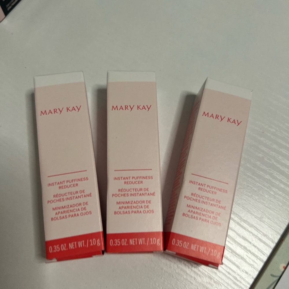 Mary Kay Instant Puffiness Reducer
